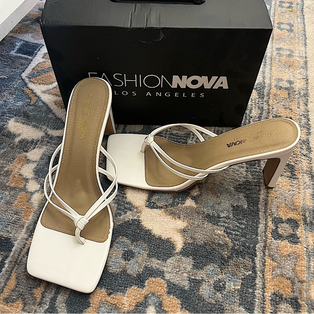 White Thong Sandals Square Toe Heeled Mules - Strappy Sandals